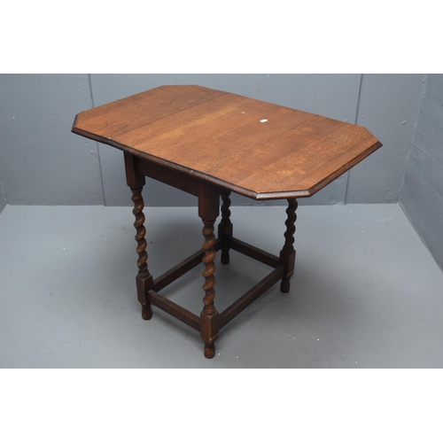 473 - A Vintage Oak Octagonal Dropleaf Table With Barley Twist Legs, Approx 91cm x 61cm x 72cm