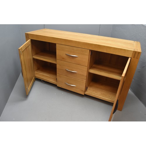 511 - Oak Furniture Land 3 Drawer Large Sideboard (63