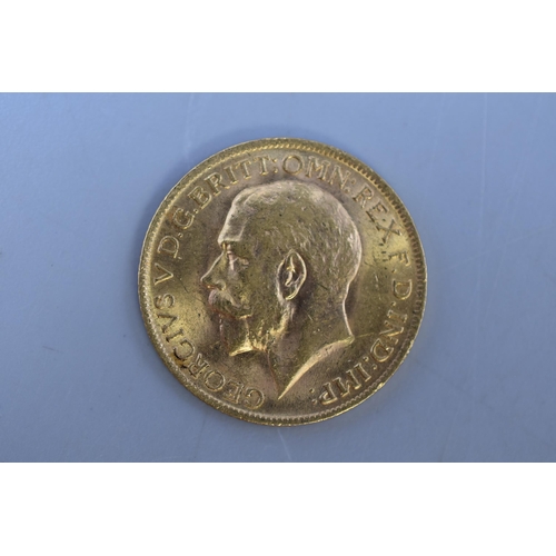 17 - George V 1914 22ct Gold Sovereign