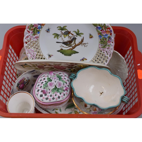 292 - Mixed Selection Including Lattice Bowl, Minton Haddon Hall Plate, Wedgwood and More