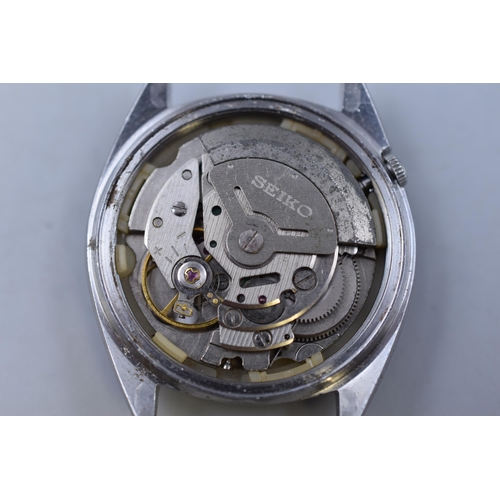 94 - A Seiko 5 Automatic 21 Jewels Day/Date Watch Head, Working