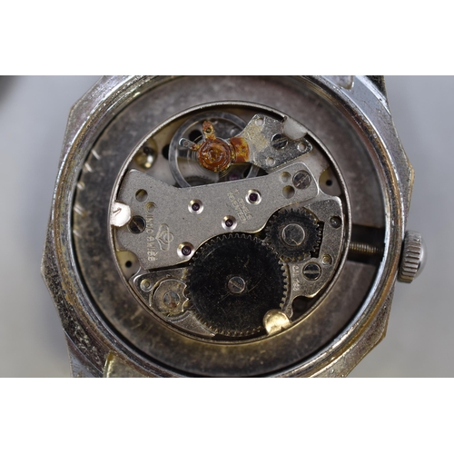 96 - A JST Mayun 17 Jewels Mechanical Watch Head, Working