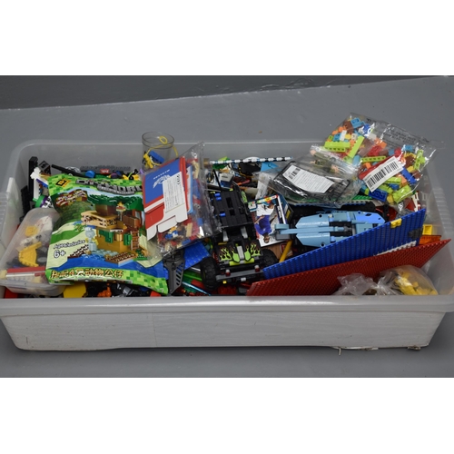 408 - Box of random Lego bricks and bits and bobs