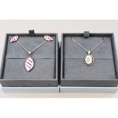 85 - Evelyn Pearls Matching Pair of Earrings and Pendant Necklace Set in Presentation Box & A 925 Sil... 