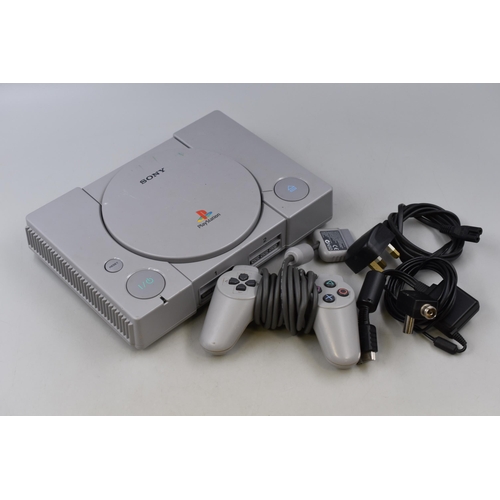 400 - A Sony PlayStation Console, With Controller. Powers On When Tested