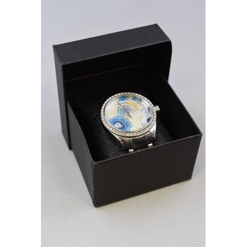 93 - Fossil Watch with Crystal Bevelll and Decorative Face complete with Box