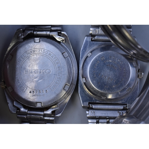 96 - Two Seiko 5 17 Jewels Gents Automatic Watches To Include Rectangular Black Dial (Working), And Gold ... 