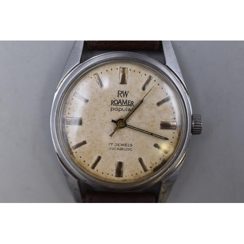 95 - A Roamer Popular 17 Jewels Mechanical Gents Watch, Working