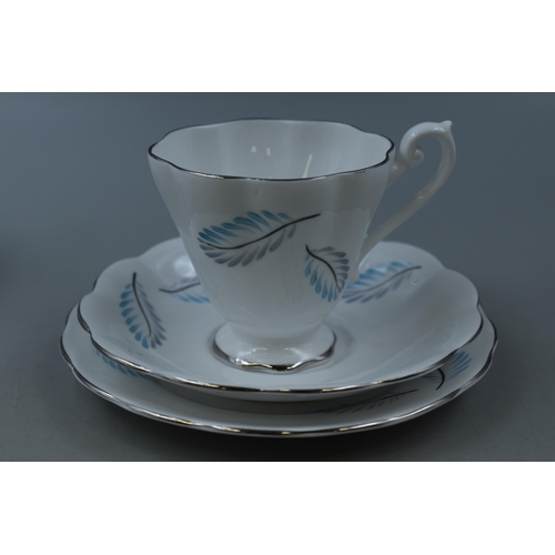 251 - Royal Standard Fine Bone China 16 Piece Tea Set