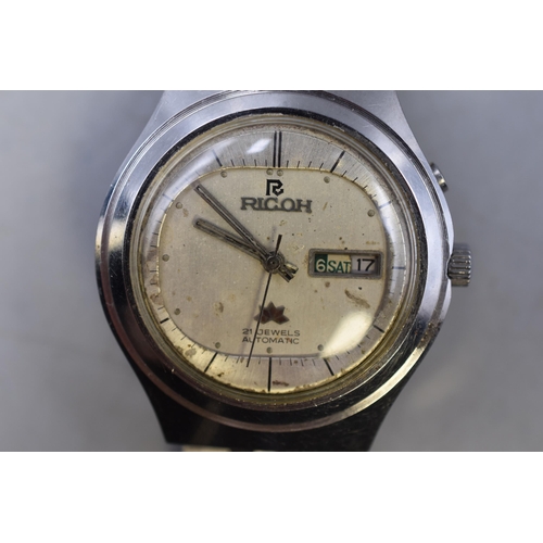 55 - Vintage Working Ricoh 21 Jewel Automatic Time and Date Watch