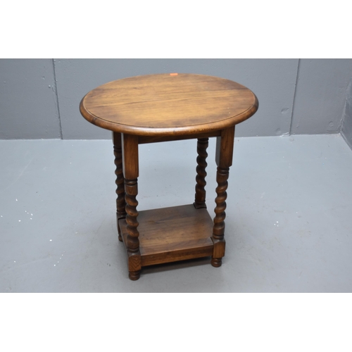 492 - Dark wood small side table with barley sugar legs (24