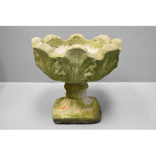 530 - *NO POSTAGE* Garden Ornament Victorian Urn with Separate Pedestal Approx 17