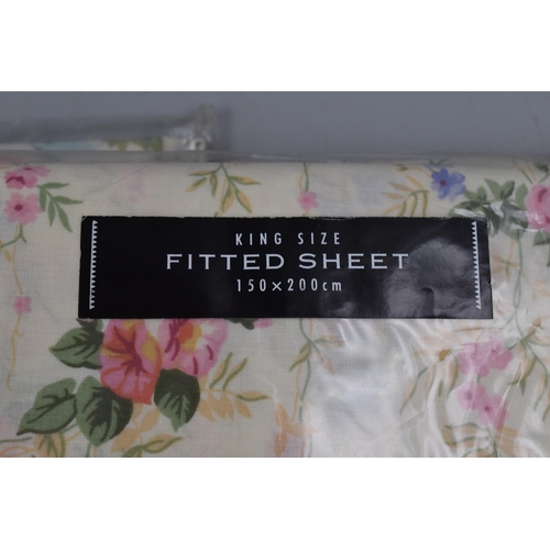 578 - Two floral dorma king size fitted sheets