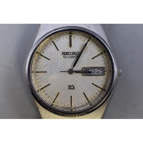 115 - Seiko Quartz Day / Date Gents Watch (Working)