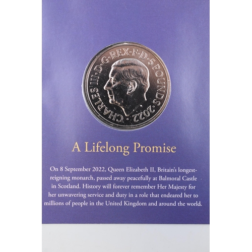 156A - Commemorative 2022 Brilliant Uncirculated £5 Coin Issued By The Royal Mint In Honor Of Queen E... 