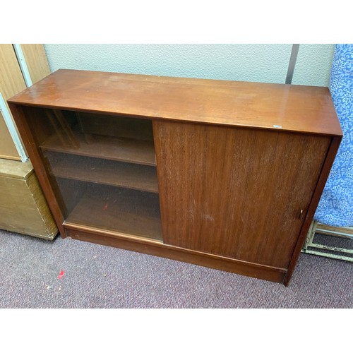 502A - Vintage teak sideboard/display unit with glass and wooden sliding doors and four internal shelves (3... 