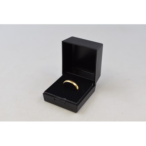 39 - Hallmarked Gold 750 (18ct) Band Ring (Size Q) Complete with Presentation Box