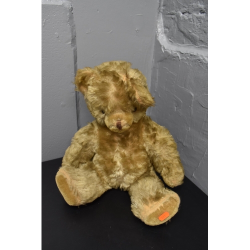 289 - A Vintage Mohair Childs Growler Teddy Bear. Age Related Damage, And Ex-Growler