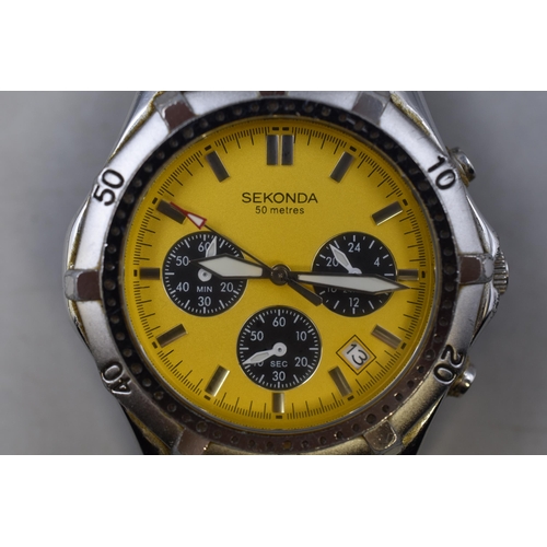 93 - Sekonda 50mtr Gents Chronograph Watch (Working)