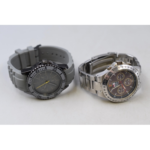 112 - Royal Navy Gents Chronograph Watch (Cracked Screen) Working and a Vialli Gents Watch with Rubberised... 