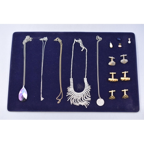 129 - Selection of Mixed jewellery including Silver