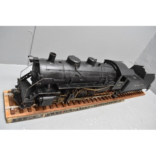 383 - Hand Built 3.5 to 4 Gauge Northern Pacific Steam Engine with Tender Sitting on Rolling Road Display ... 