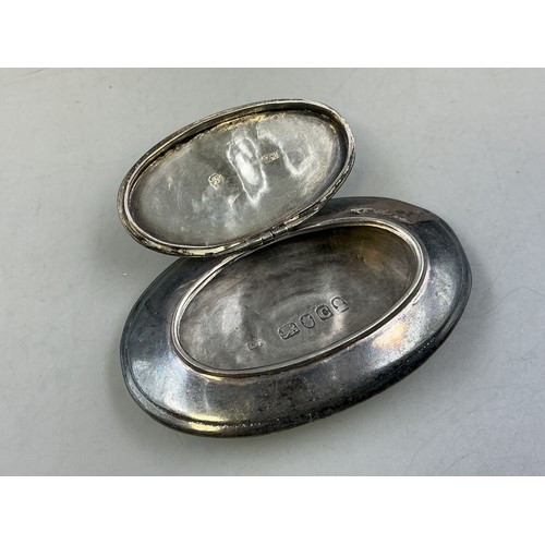 9 - A Hallmarked William Plummer Georgian Silver Oval Snuff Box
