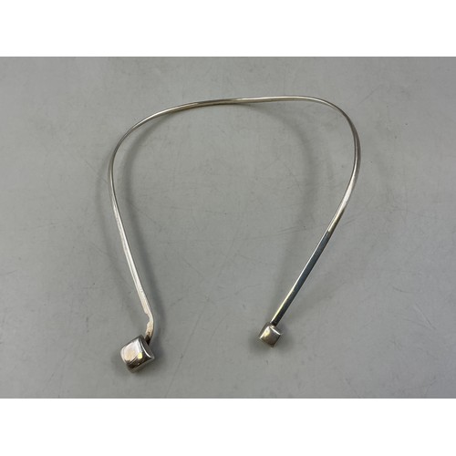 27 - A Hallmarked Sheffield Sterling Silver Choker Necklace