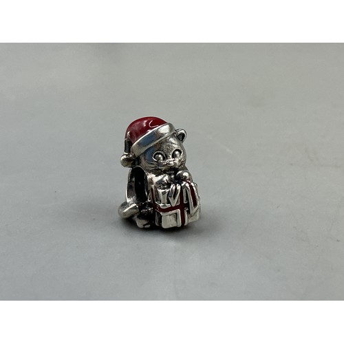 54 - Brand New In Gift pouch Pandora Red Enamel Christmas Cat with present Charm
