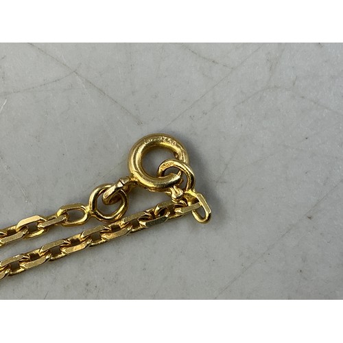 15 - An 18ct Gold 40cm Necklace Chain