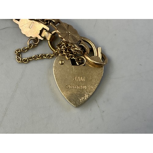 31 - Gold 375 (9ct) Bracelet with Padlock Clasp Complete with Presentation Box