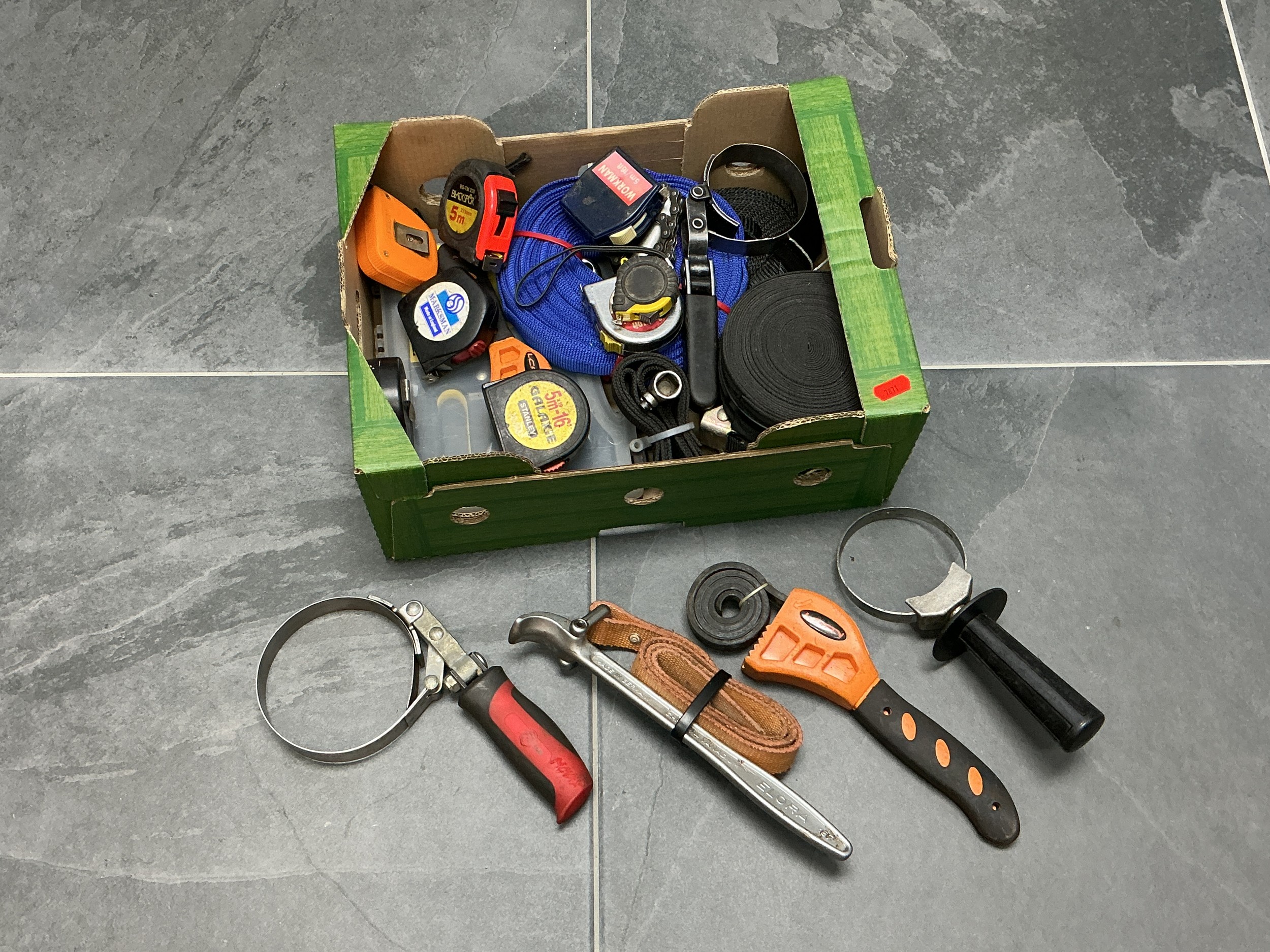 A Selection of Tools - Includes Five Straps (Two Gravity 4m Straps, Two ...