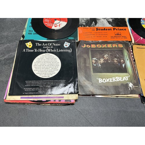 673 - A Large Selection of 7