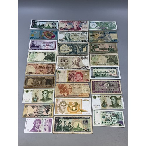 Selection of 25 Worldwide Banknotes