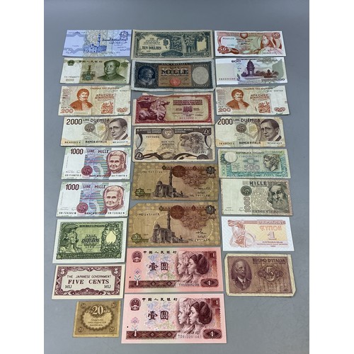 Selection of 25 Worldwide Banknotes