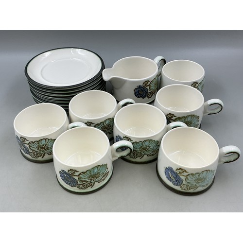 384 - A Wedgwood Iona Pattern Sixteen Piece Coffee Service