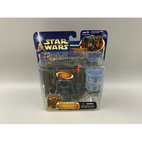 85 - Hasbro 2003 Boxed Star Wars Attack Of The Clones, Super Battle Droid Builder Figure