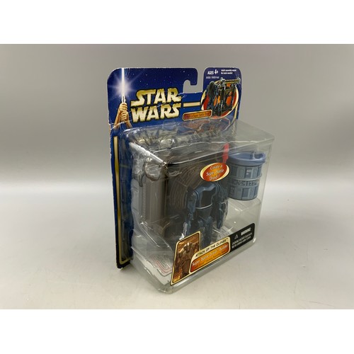 85 - Hasbro 2003 Boxed Star Wars Attack Of The Clones, Super Battle Droid Builder Figure