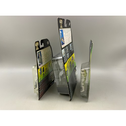 107 - Three Boxed Star Wars La Guerra De Las Galaxias Figures to Include A 1996 &nbsp;Corporation Deluxe L... 