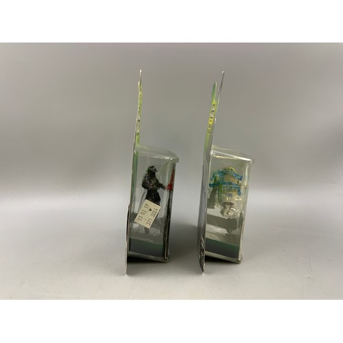 106 - Two Boxed Hasbro 2001 Star Wars Episode II Attack of The Clones Figures to Include Zam Wesell & ... 