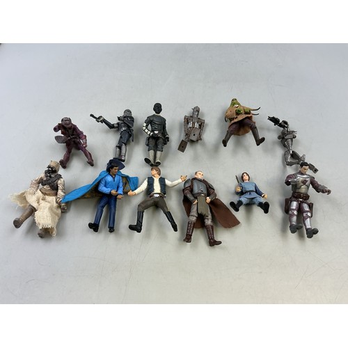 138 - Large Selection of Star Wars Hasbro 2000s Figurines. Pre-Owned
