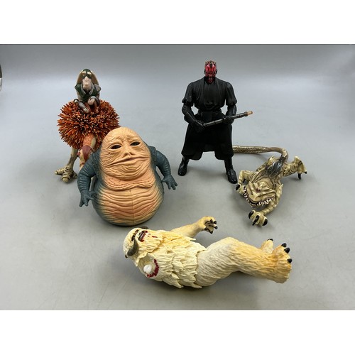 141 - Star Wars Characters to Include Jabba, Jar Jar Binks Koosh Ball, Darth Maul, Nexu and Hoth Wampa (A/... 