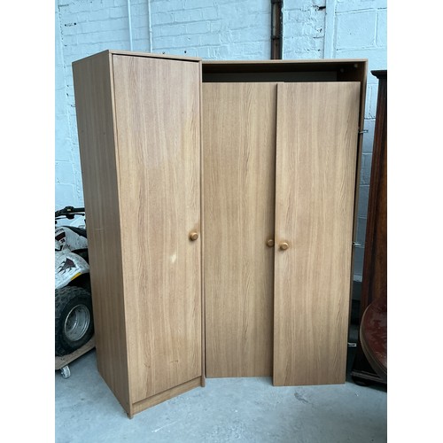 23 - Double and single wardrobes in light beach wood effect (DBL - 182.5Hx90Wx53D- SNGL -182Hx47Wx53D) bo... 