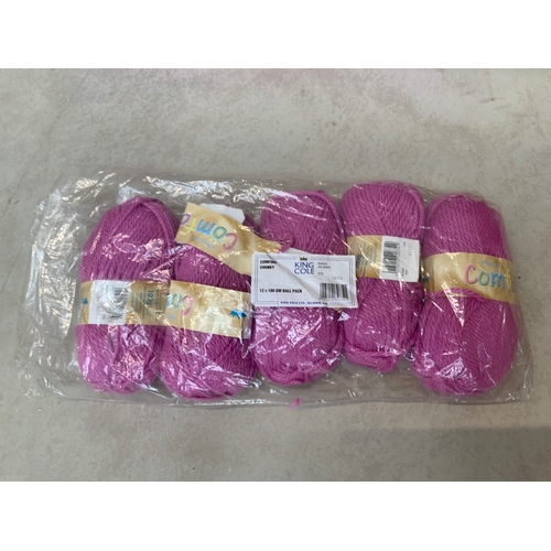 40 - Five Rolls of King Cole Comfort Chunky Wool in Shade Grape