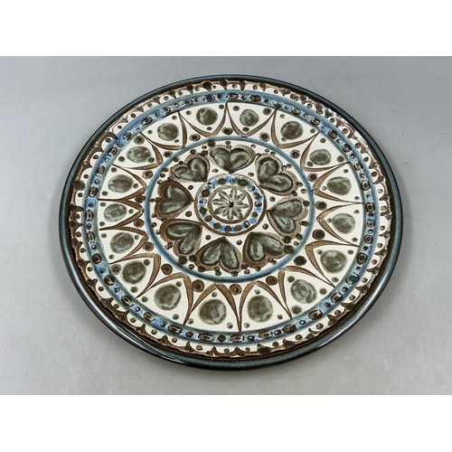 Large Vintage Denby Arabesque Display Plate 31cm dia