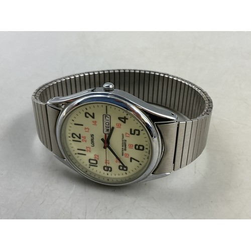 84 - Lorus Sports Gents Quartz Watch with Elasticated Strap (Working)