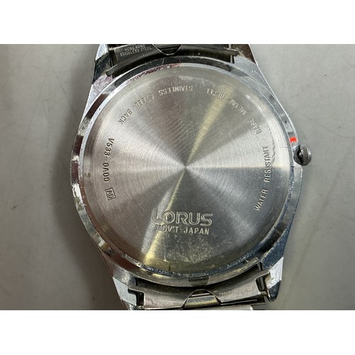 84 - Lorus Sports Gents Quartz Watch with Elasticated Strap (Working)