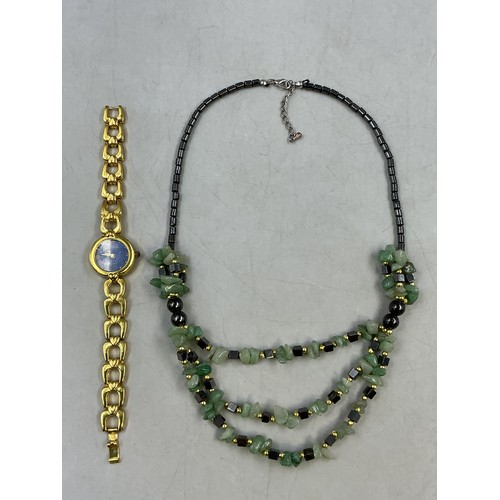 87 - A Ladies Geisdun Quartz Watch (Blue Dial, Gold Tone Case and Strap), With Jadeite and Onyx Beaded Ne... 
