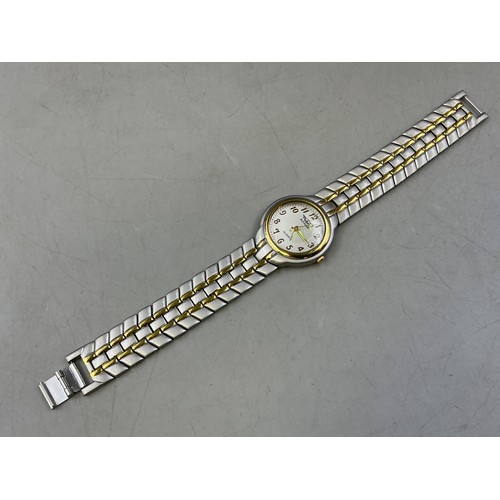 89 - A Gents Adimax Quartz Watch - Gold Tone/Champagne Dial, Gold Tone/Stainless Steel Strap and Case. Wo... 