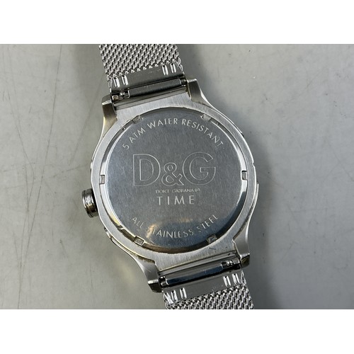 98 - A Gents Dolce & Gabbana Sports Pro Quartz Watch Stainless Steel Dial and Case, Mesh Strap. Worki... 